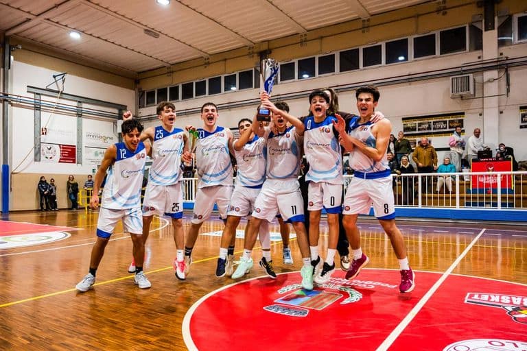 Impresa Storica della Scuola Basket Ferrara: l’Under 17 Gold trionfa alla 35ª edizione del Torneo di Gallo