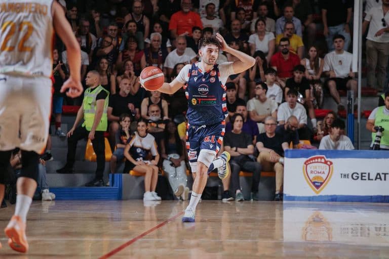 Energia, tiro e fisicità: Nicolò Isotta arriva a Ferrara