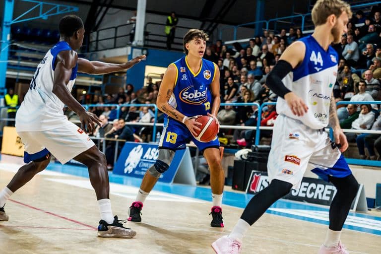 Nicolò Ianuale è un nuovo giocatore dell’Adamant Ferrara Basket 2018